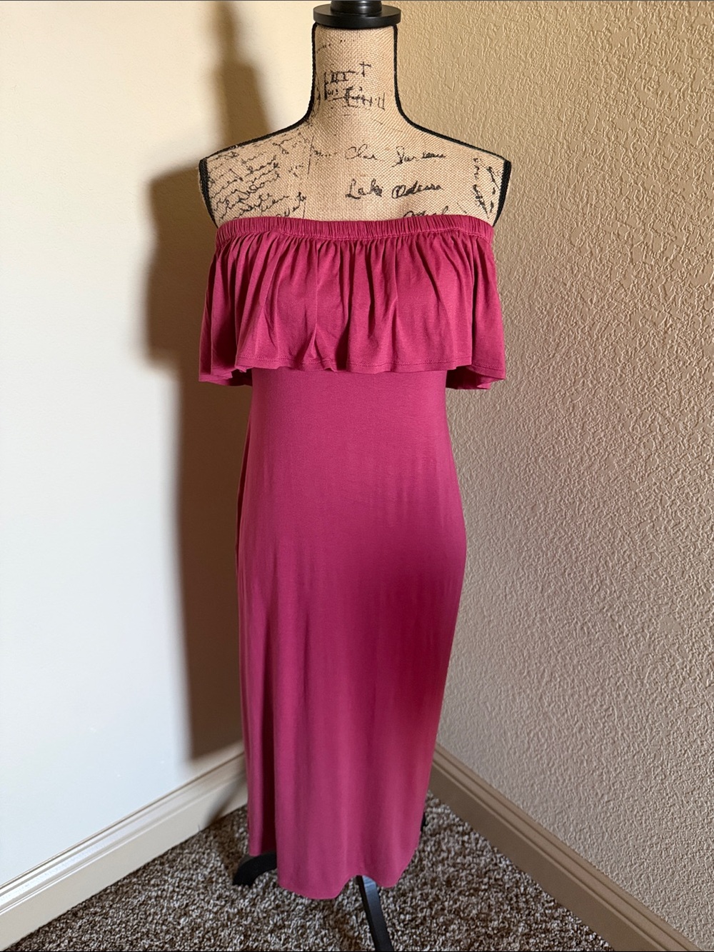 Vince Camuto Off-Shoulder Raspberry Midi Dress